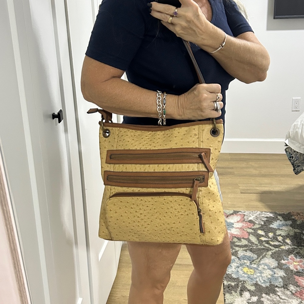 Bueno Collection Embossed Faux Ostrich Textured Crossbody Hobo Bag